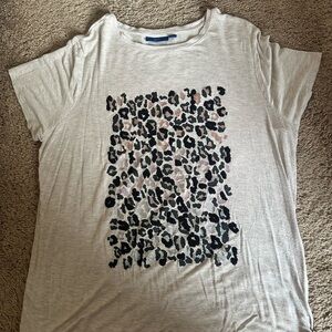 Apt. 9 Beige Leopard Print Short Sleeve Tee